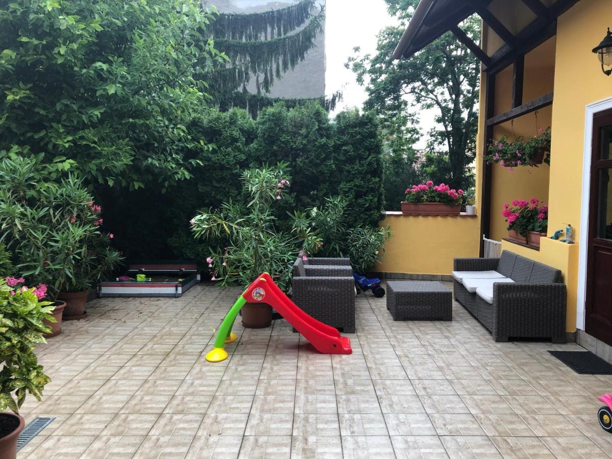 Rigo Lak Apartment Miskolc Exterior photo