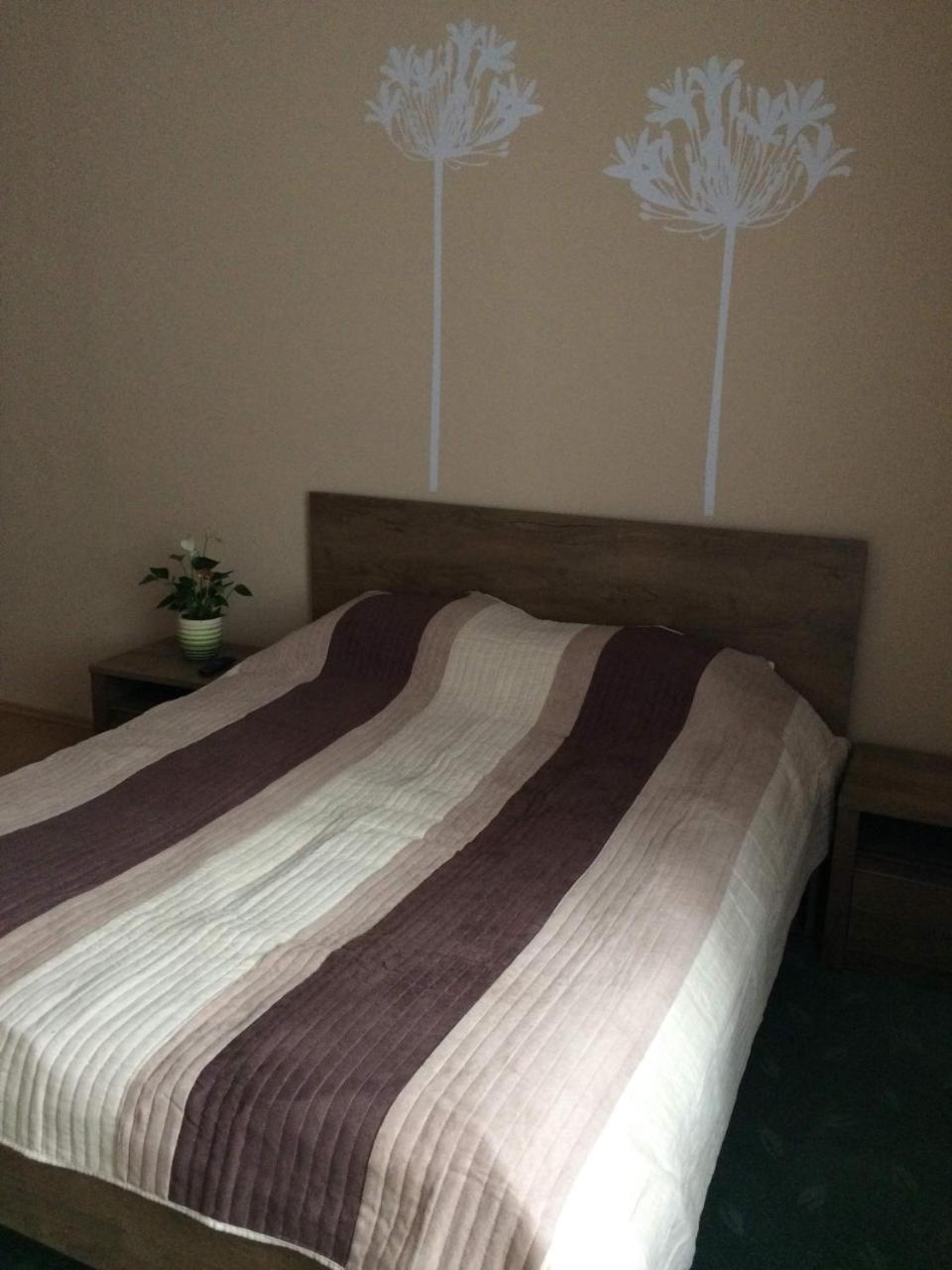 Rigo Lak Apartment Miskolc Exterior photo